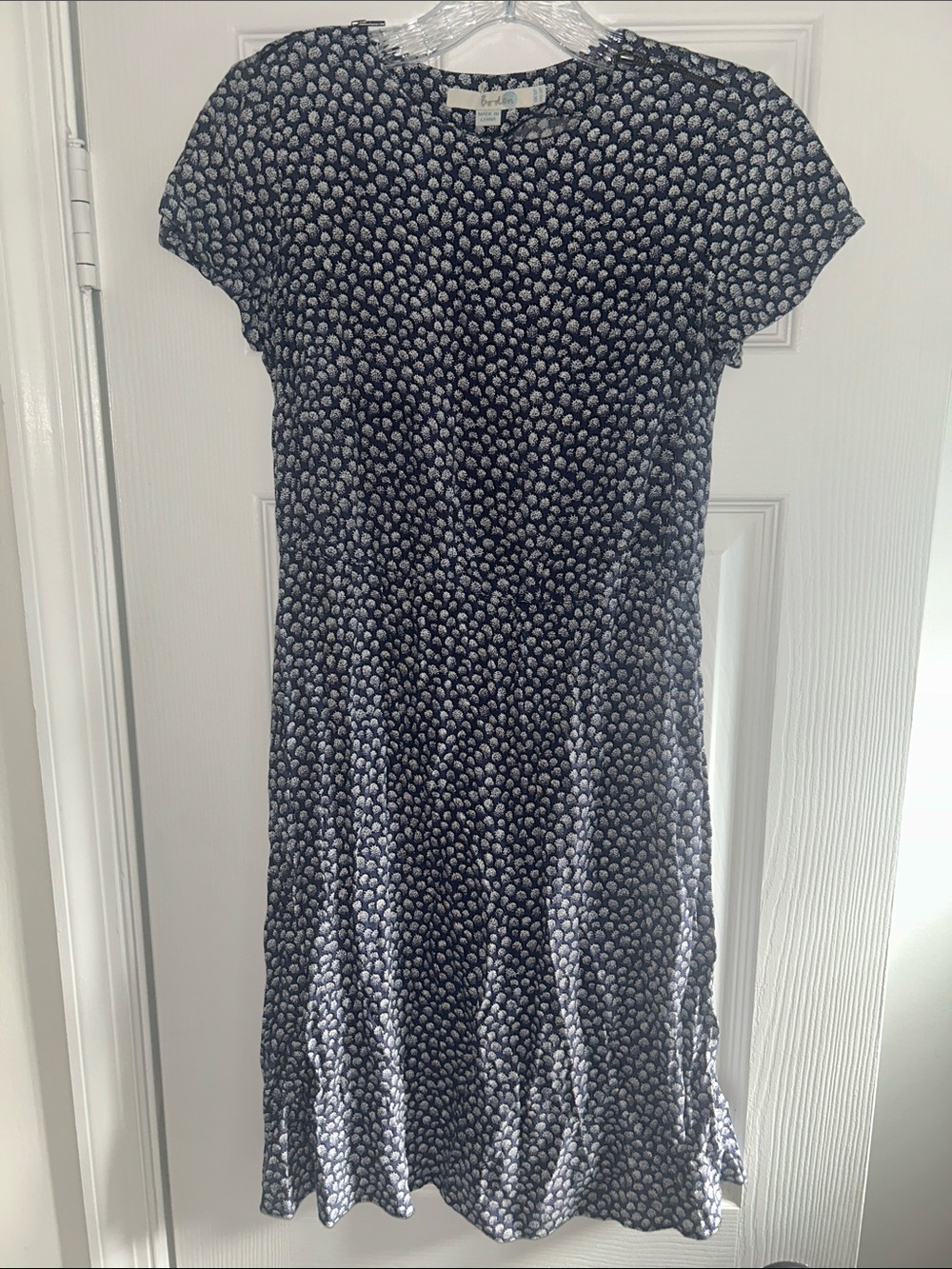 Boden size 2 Petite Ditsy Floral Navy White Viscose Dress